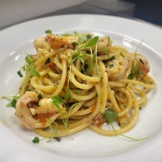 Garlic Shrimp Pasta